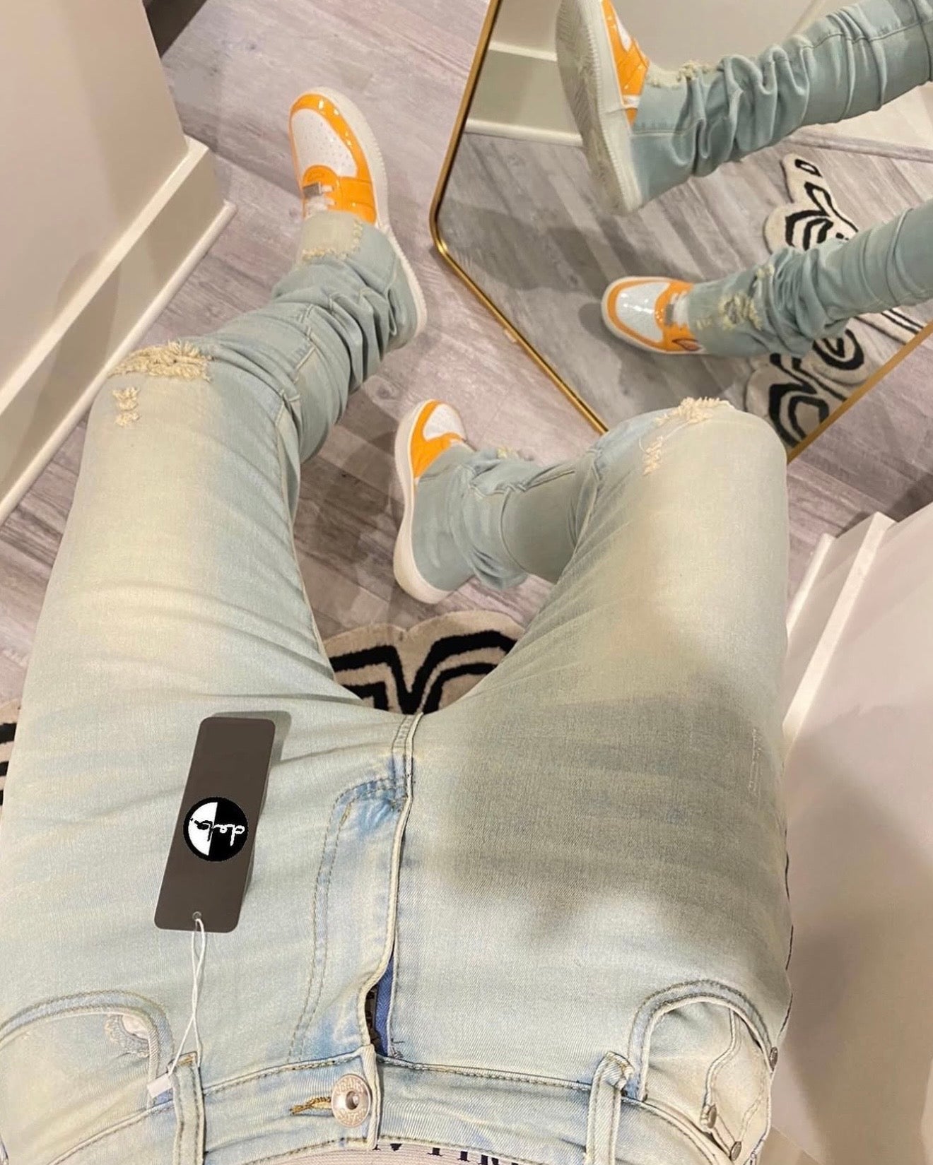 ESSENTIAL DENIM