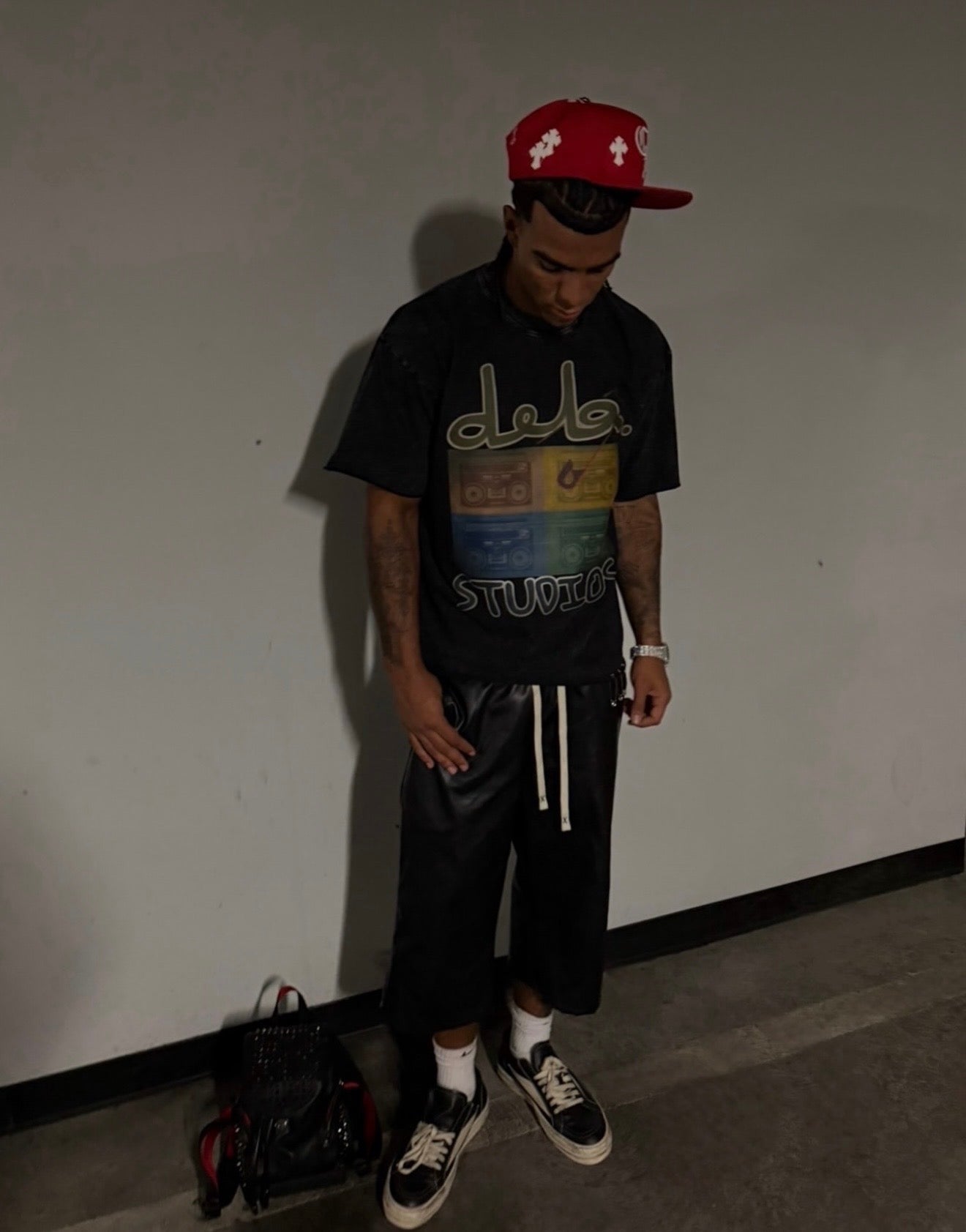 STUDIO TEE