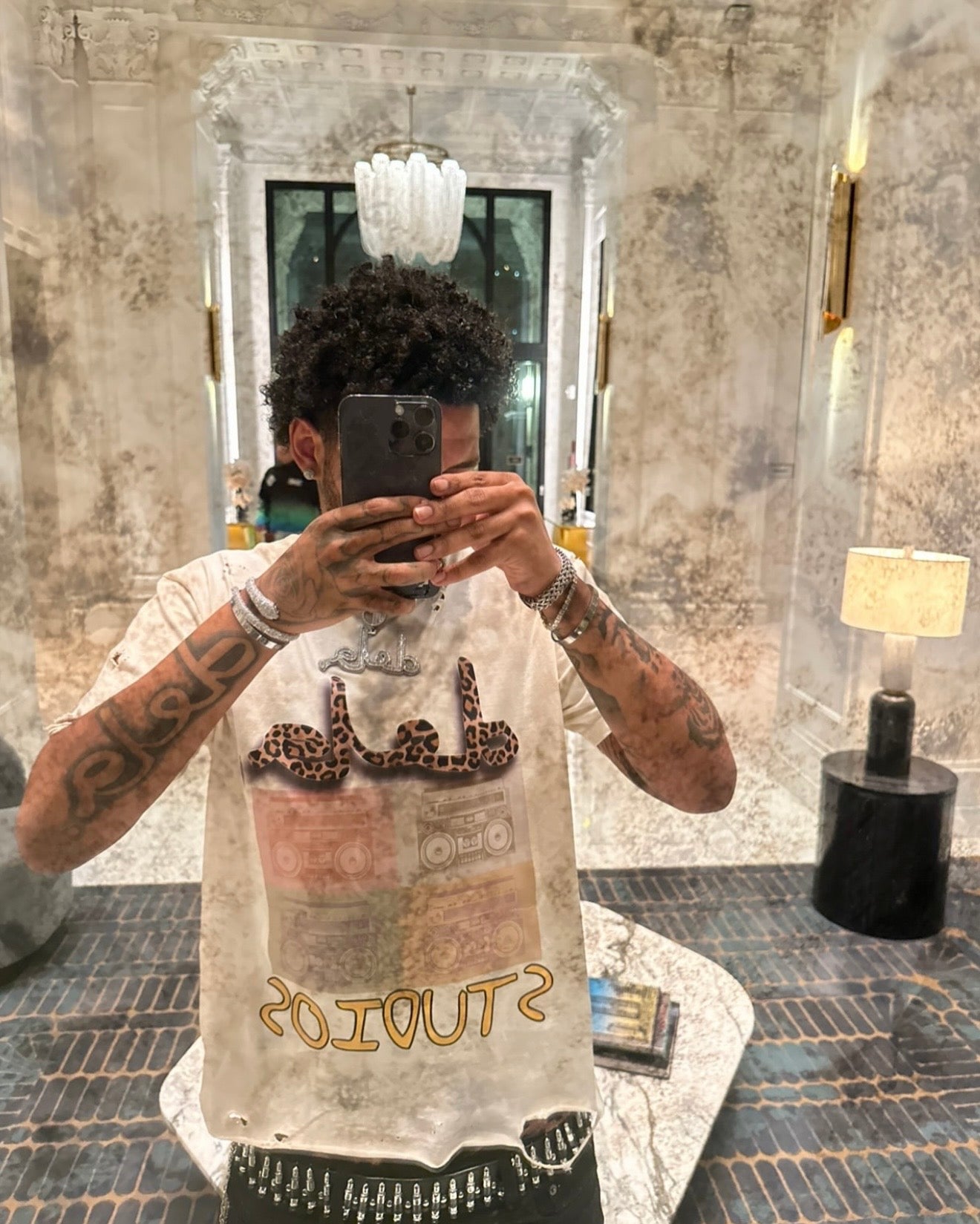 EXOTIC TEE