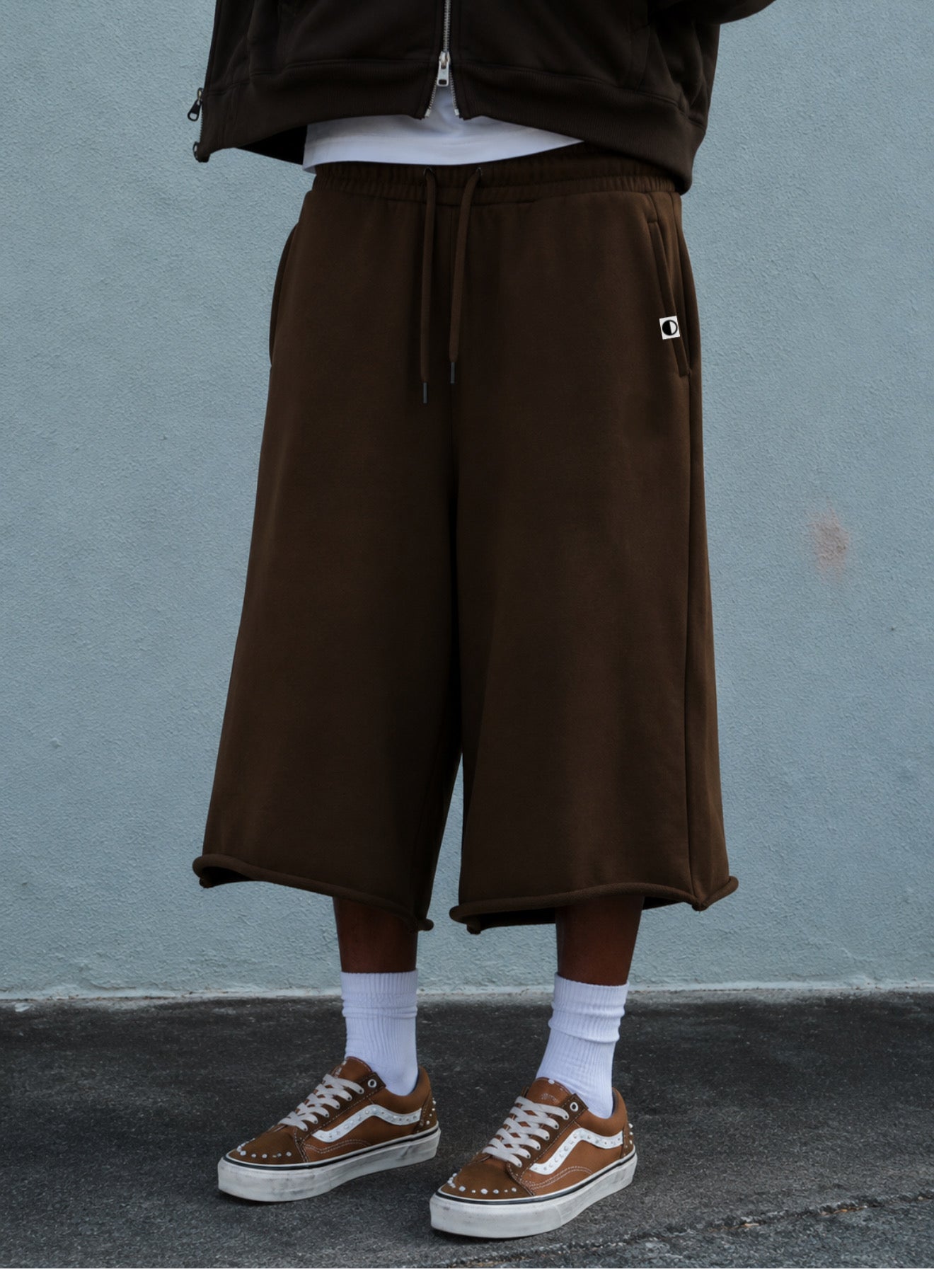 MOCHA EXTENDO SHORTS